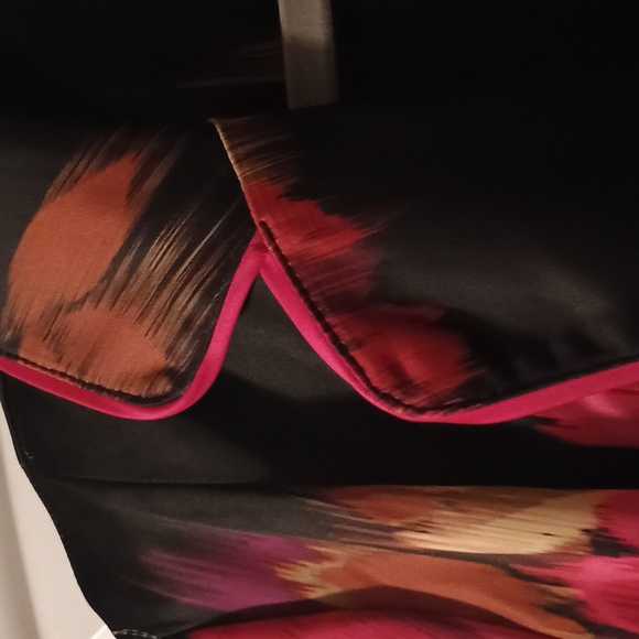 Torrid Pink and Black Watercolor Floral Suit sz 0 - Picture 15 of 16